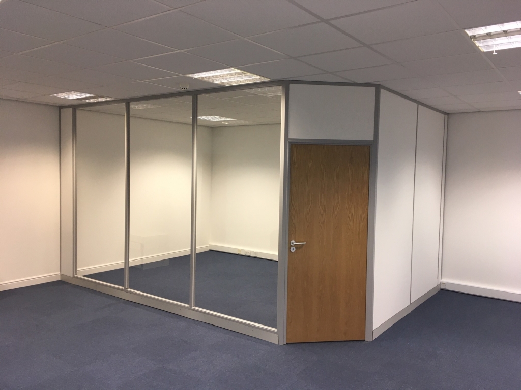 After photo – new meeting room on the floor above, using the same partitioning. Glass manifestation was added later as well. (2020)